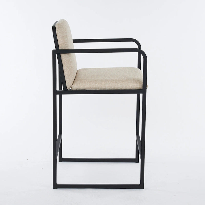 Lot de 2 tabourets de bar modernes rembourrés, hauteur comptoir, avec accoudoirs, structure en métal et assise rembourrée.