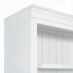 Bibliothèque haute polyvalente avec éclairage LED et multiples options de rangement pour la maison