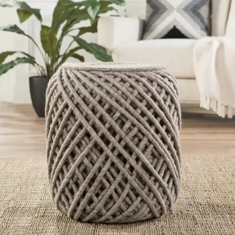 Guna Cylinder Pouf