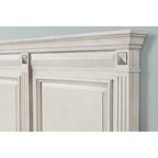 Ensemble de chambre à coucher Roundhill Furniture Renova en bois parchemin vieilli avec lit à panneaux, commode, miroir, table de chevet et commode haute.