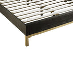 Lit plateforme Carl California King, tête de lit à panneaux côtelés doublés, noir