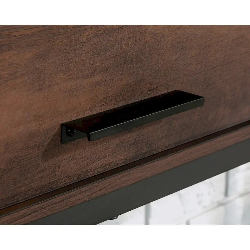 Bureau d'ordinateur Briarbrook avec étagère Bo